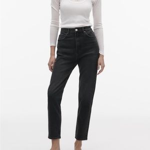 Zara straight leg dark wash jeans #344N